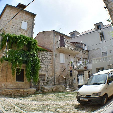 Guesthouse Torga Vis Island Eksteriør bilde