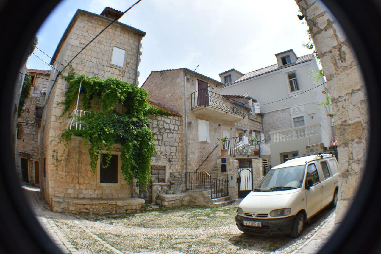 Guesthouse Torga Vis Island Eksteriør bilde
